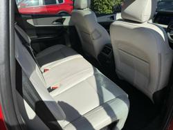 2023 Mahindra XUV700 AX7