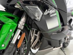 2021 Kawasaki Ninja 1000SX Ninja Green