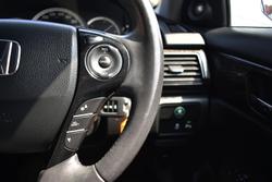 2015 Honda Accord VTi-S 9th Gen MY15 White Orchid