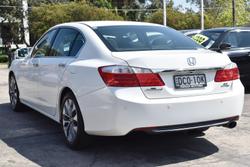2015 Honda Accord VTi-S 9th Gen MY15 White Orchid