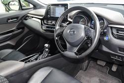 2020 Toyota
C-HR Koba