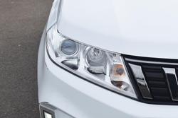 2023 Suzuki Vitara LY Series II Cool White