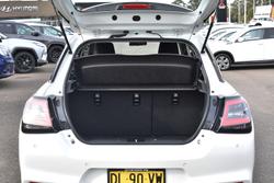 2024 Suzuki Swift Hybrid UZ Pure White
