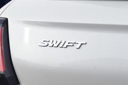 2024 Suzuki Swift Hybrid UZ Pure White