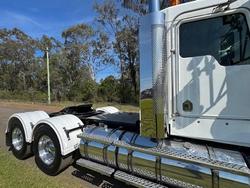 2010 Kenworth
T408 Sar Day Cab, Cummins Isx 525Hp, 0Kms On Rebuild, 18Sp SAR