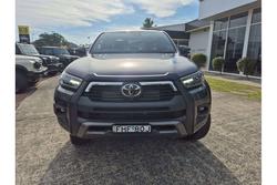 2024 Toyota
                Hilux Rogue 48V