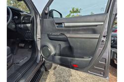 2024 Toyota
                Hilux Rogue 48V