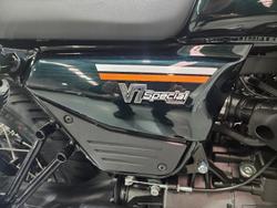 2025 Moto Guzzi V7 Special Special Green