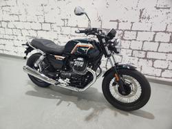 2025 Moto Guzzi V7 Special Special Green