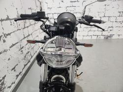 2025 Moto Guzzi V7 Special Special Green