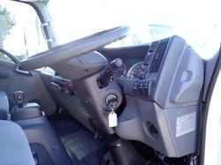 2015 ISUZU NPR 55-155 WHITE