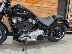 2025 Harley-Davidson Street Bob 117 (FXBB) Softail Black