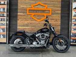 Harley-Davidson Street BOB 117 (fxbb)