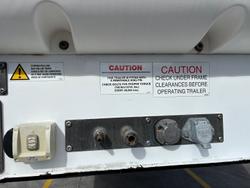 2015 Maxitrans St3 Od 24 Pallet Drop Deck Curtain Sider