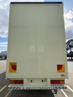 2015 Maxitrans St3 Od 24 Pallet Drop Deck Curtain Sider