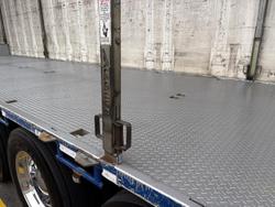 2015 Maxitrans St3 Od 24 Pallet Drop Deck Curtain Sider