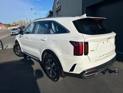 2022 Kia Sorento Sport