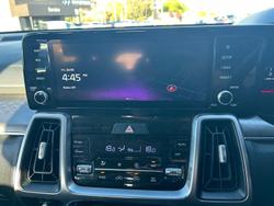 2022 Kia Sorento Sport