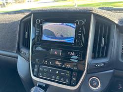 2020 Toyota Landcruiser GXL VDJ200R 4X4 Dual Range White