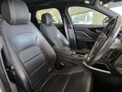 2016 Jaguar F-PACE 20d R-Sport