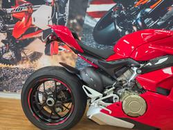2019 DUCATI PANIGALE V4 RED
