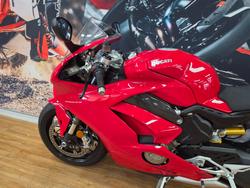 2019 DUCATI PANIGALE V4 RED