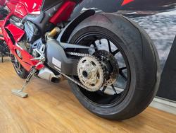 2019 DUCATI PANIGALE V4 RED