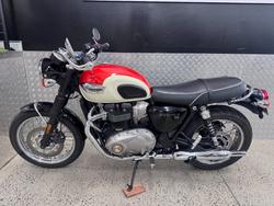 2017 Triumph BONNEVILLE T100 WHITE
