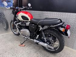 2017 Triumph BONNEVILLE T100 WHITE