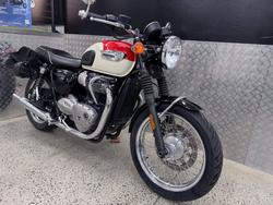 2017 Triumph BONNEVILLE T100 WHITE