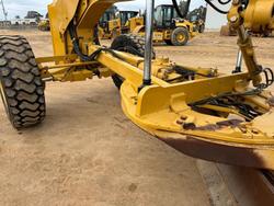 2016 Caterpillar
140M3