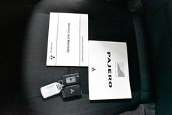 2017 Mitsubishi Pajero GLX