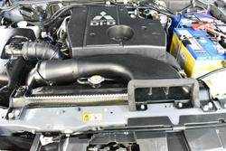 2017 Mitsubishi Pajero GLX