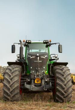 2025 Fendt 936 Vario 355 Hp Tractor