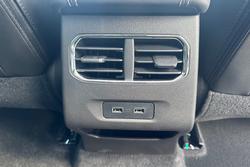 2025 GWM Haval Jolion Ultra Hybrid A02 Hamilton White (9C01)