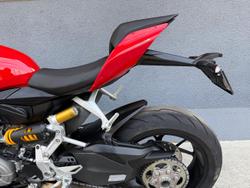 2022 Ducati Streetfighter V2 Streetfighter Red