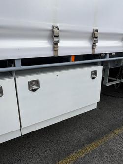 2023 CIMC
                St3 34 Pallet Sd B Double Load Restraint R/T