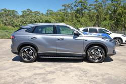 2025 MG HS Super Hybrid Excite