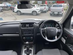 2023 Mahindra PIK-UP S11