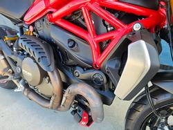 2014 DUCATI MONSTER 1200S Red