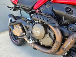 2014 DUCATI MONSTER 1200S Red