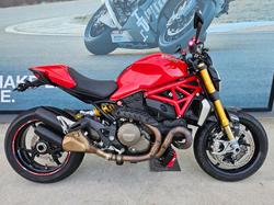 Ducati Monster 1200S