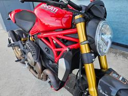 2014 DUCATI MONSTER 1200S Red