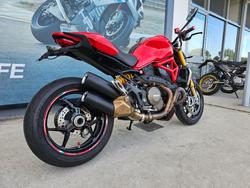 2014 DUCATI MONSTER 1200S Red