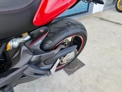 2014 DUCATI MONSTER 1200S Red