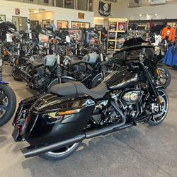2025 Harley-davidson FLHX STREET GLIDE (117) Vivid Black