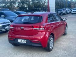 2019 Kia
                Rio S
