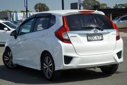 2015 Honda Jazz VTi-S