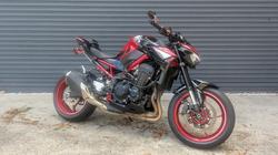 2024 Kawasaki Z900 (ZR900) Red
