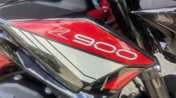 2024 Kawasaki Z900 (ZR900) Red